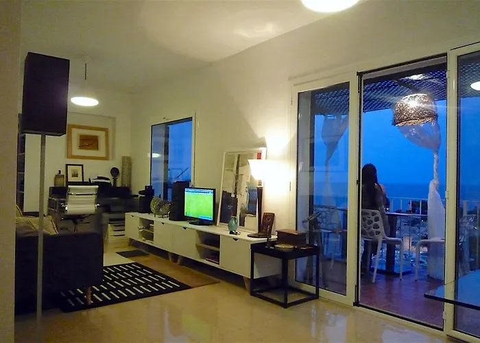 Lets Holidays The View In Tossa 公寓